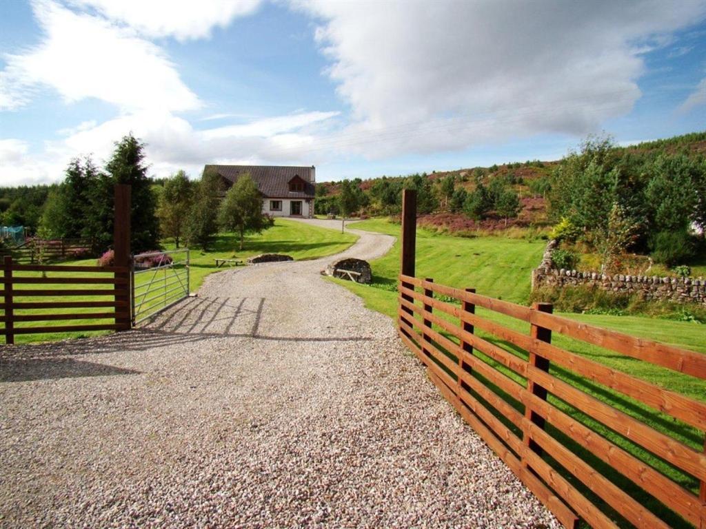 Binnilidh Mhor B&B Glenmoriston Экстерьер фото